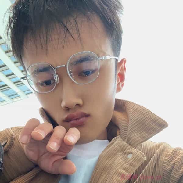 31岁岁贵州单身帅哥 - 金昌吉缘网
